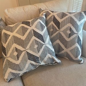Decorative pillows